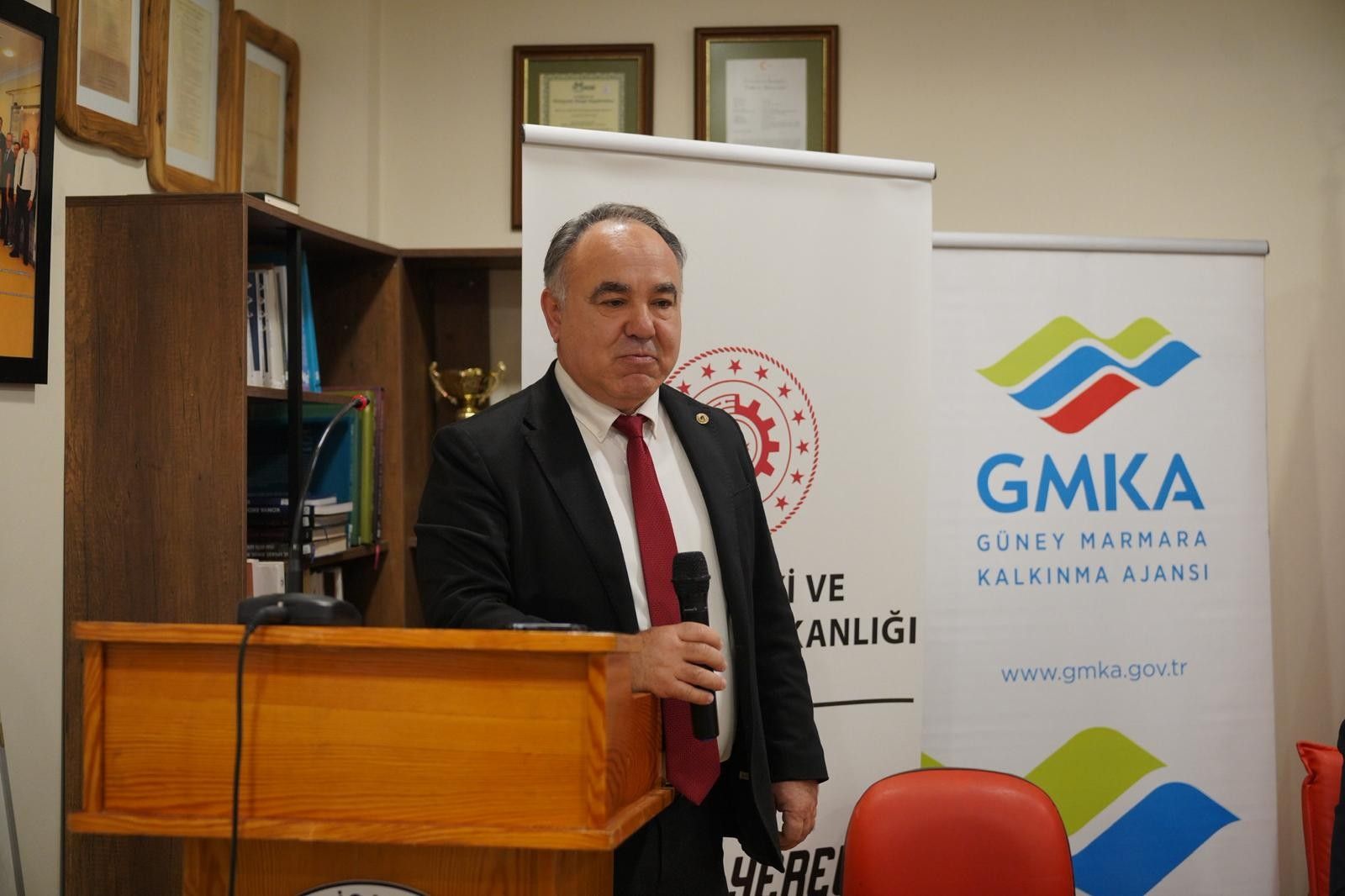 Ayvalık Ticaret Odası yabancı tur operatörlerini ağırladı
